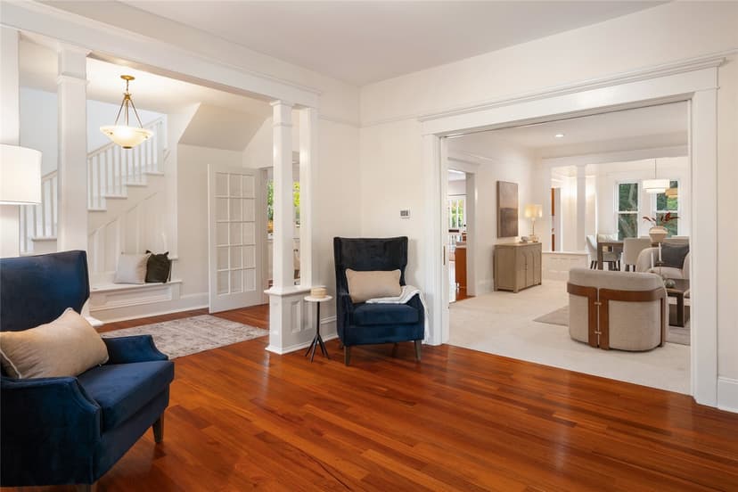Property photo for 7516 Sunnyside Avenue N, Seattle photo 4