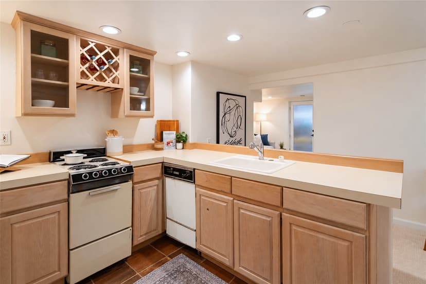 Property photo for 7516 Sunnyside Avenue N, Seattle photo 24