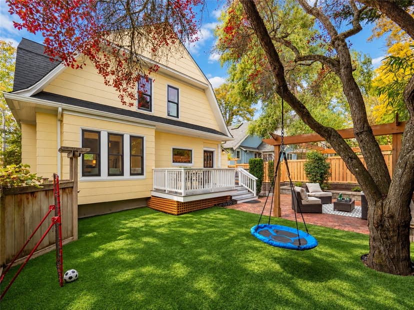 Property photo for 7516 Sunnyside Avenue N, Seattle photo 31