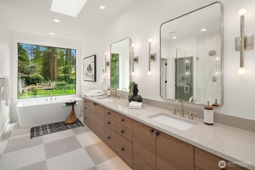 Property photo for 4657 150th Place SE, Bellevue photo 22