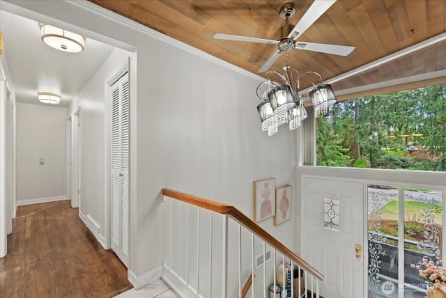 Property photo for 4220 159th Avenue SE, Bellevue photo 4