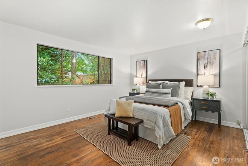 Property photo for 4220 159th Avenue SE, Bellevue photo 17