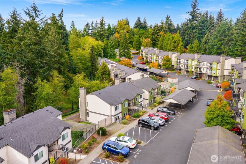 Property photo for 31500 33rd Place SW #J101, Federal Way photo 31