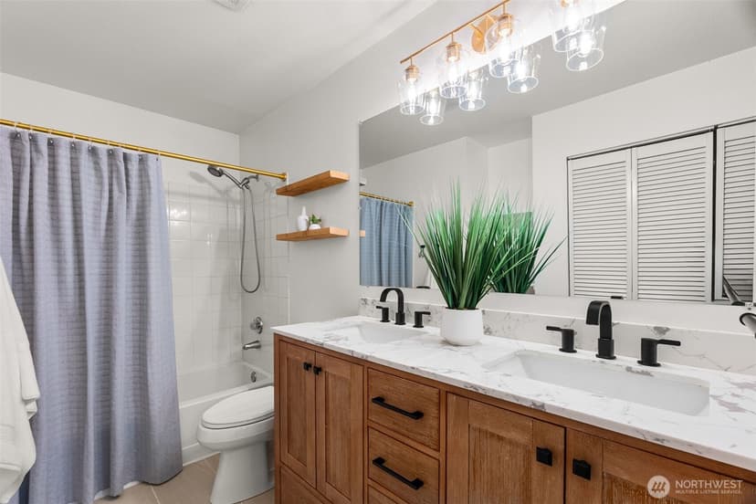Property photo for 31500 33rd Place SW #J101, Federal Way photo 19