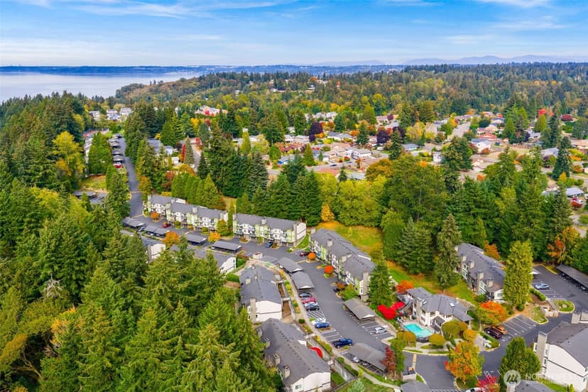 Property photo for 31500 33rd Place SW #J101, Federal Way photo 33