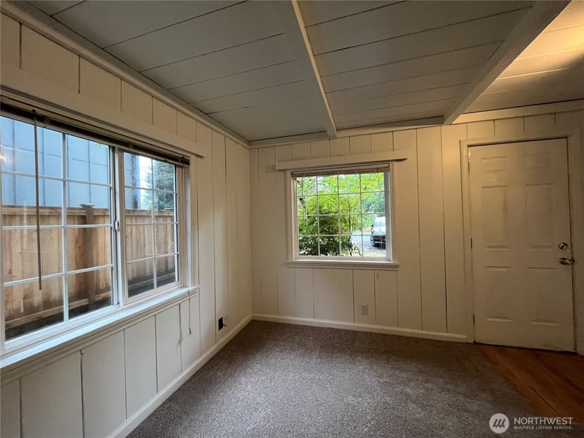 Property photo for 2727 NE 92nd Street #b, Seattle photo 8