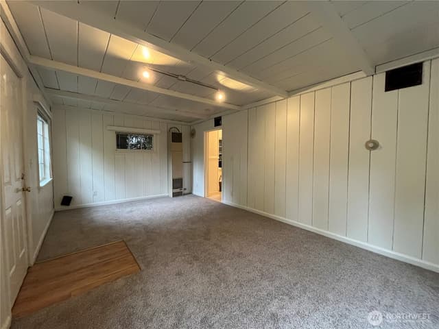 Property photo for 2727 NE 92nd Street #b, Seattle photo 5