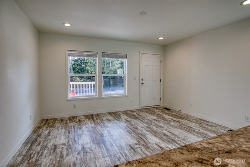 Property photo for 627 -C Sunset Avenue NE, Ocean Shores photo 8