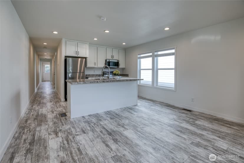 Property photo for 627 -D Sunset Avenue NE, Ocean Shores photo 6