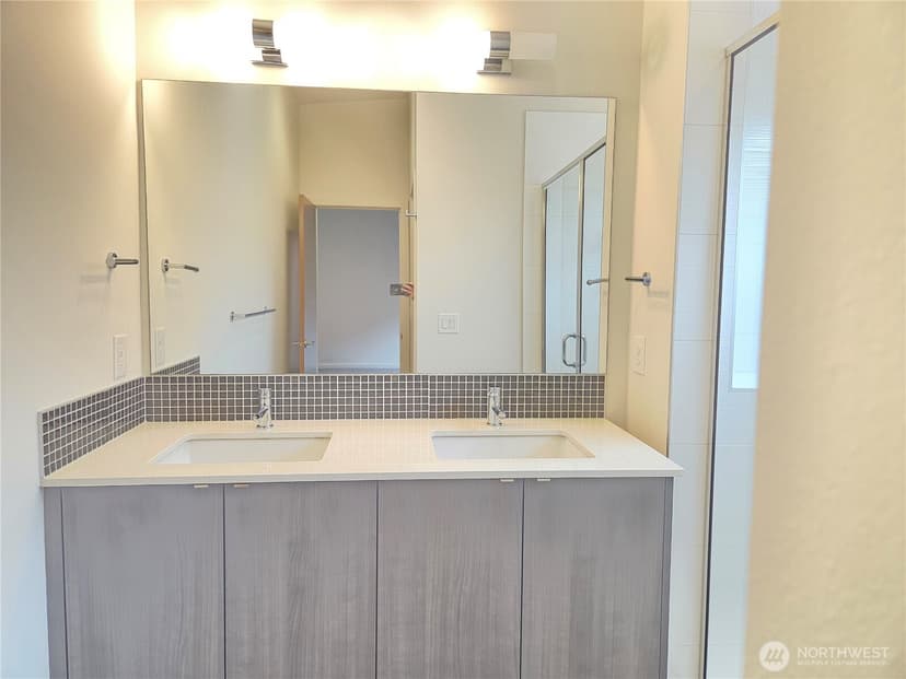 Property photo for 4052 Martin Luther King Jr Way S, Seattle photo 18