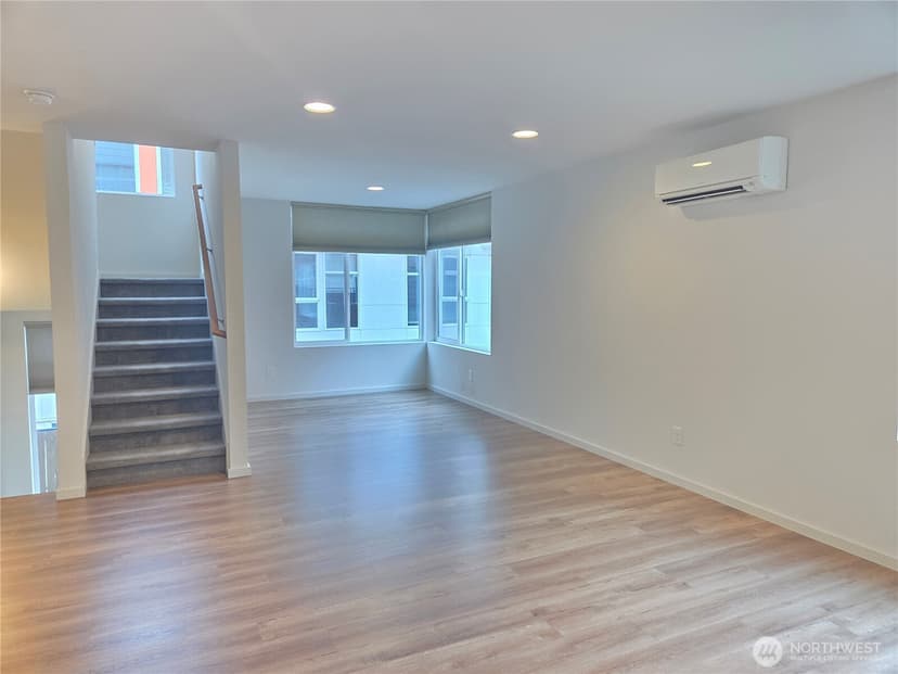 Property photo for 4052 Martin Luther King Jr Way S, Seattle photo 15