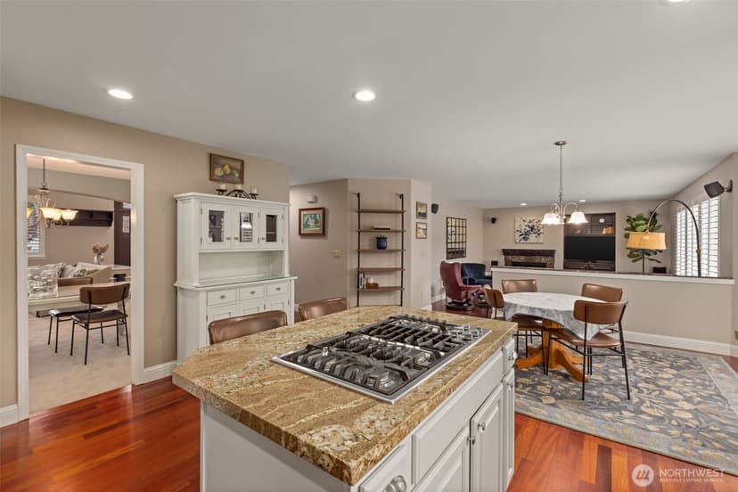 Property photo for 1908 19th Street SE, Puyallup photo 14