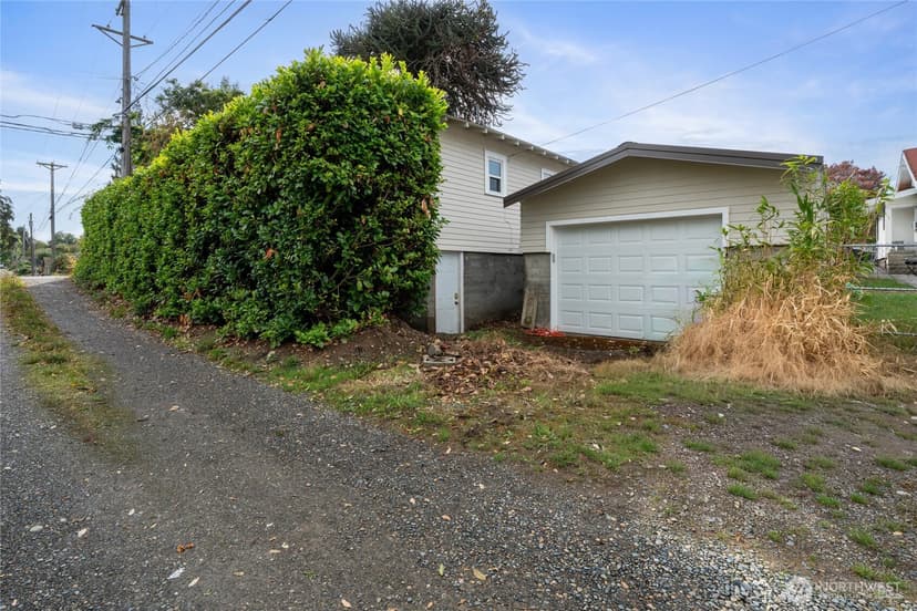 Property photo for 1813 S 23rd Street, Tacoma photo 34