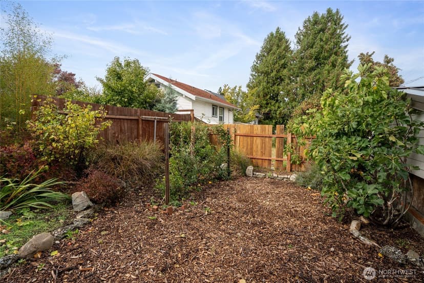Property photo for 1813 S 23rd Street, Tacoma photo 32