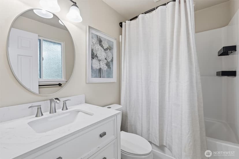 Property photo for 5456 Pineridge Drive NE, Bremerton photo 16