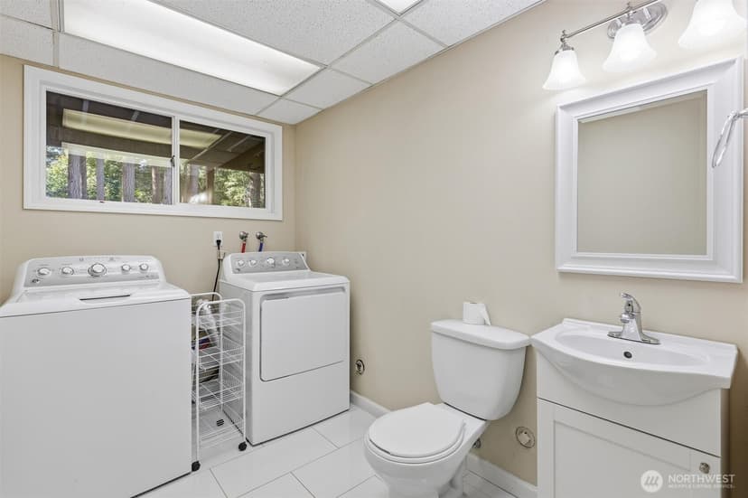 Property photo for 5456 Pineridge Drive NE, Bremerton photo 23