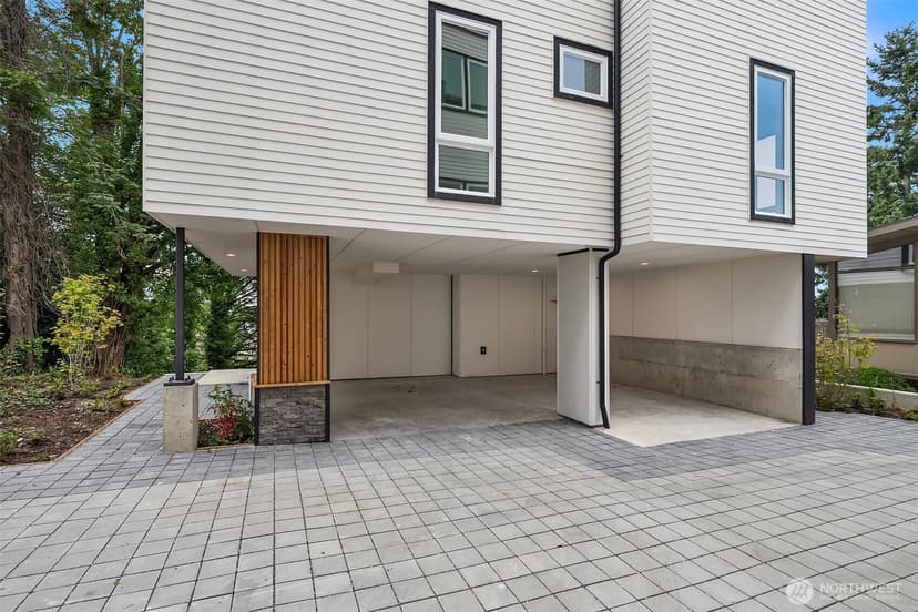 Property photo for 530 W Barrett Street, Seattle photo 22