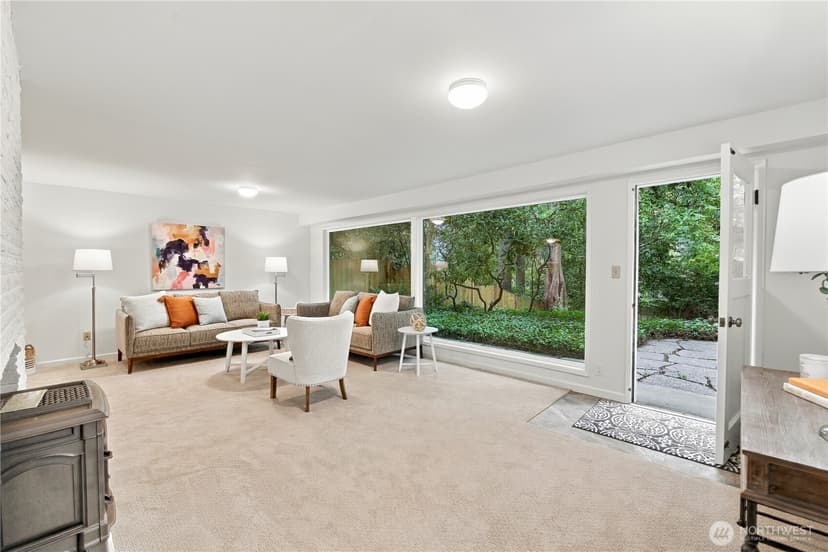Property photo for 8515 27th Avenue NE, Seattle photo 22