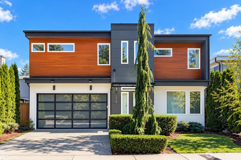 Property photo for 13768 Wayne Place N, Seattle