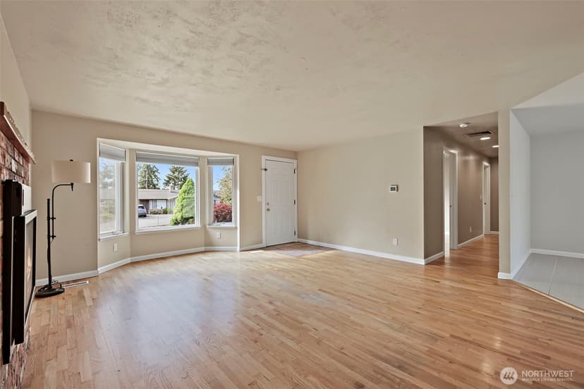 Property photo for 4324 108th Avenue E, Edgewood photo 6
