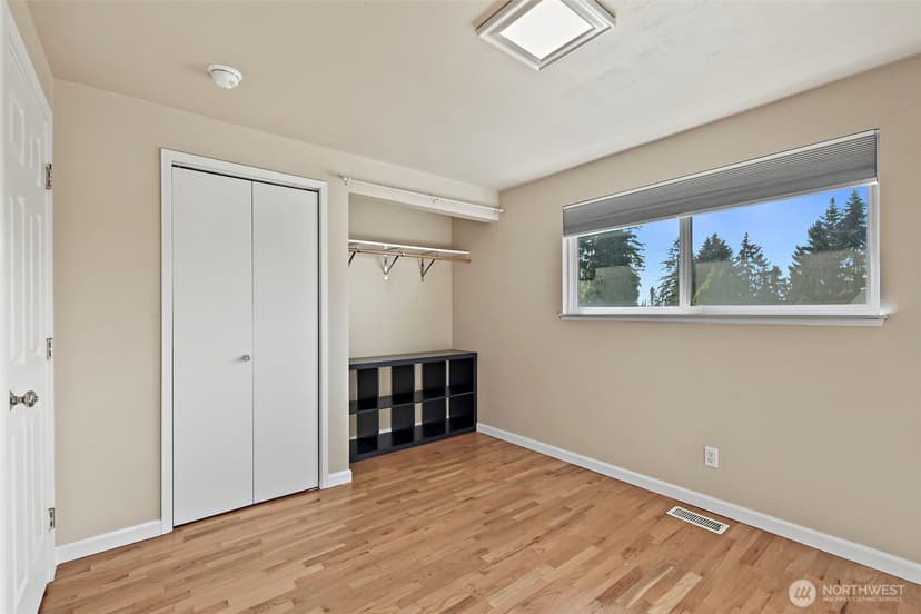 Property photo for 4324 108th Avenue E, Edgewood photo 17