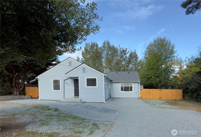 Property photo for 608 SW 142nd Street, Burien