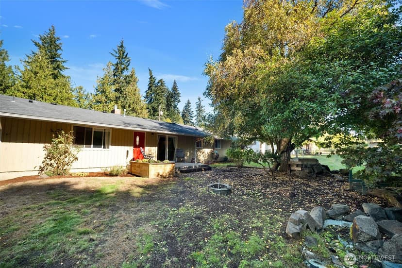 Property photo for 730 110th Place SE, Everett photo 11