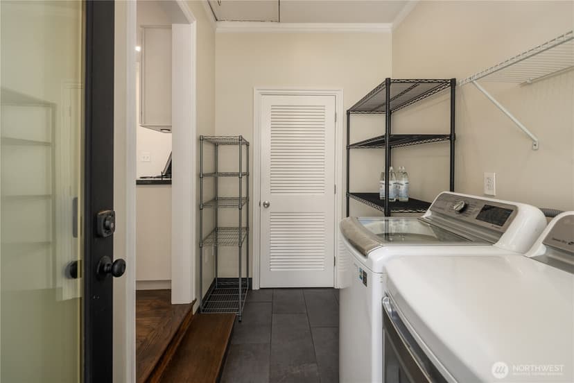 Property photo for 1616 SW 152nd Street, Burien photo 15