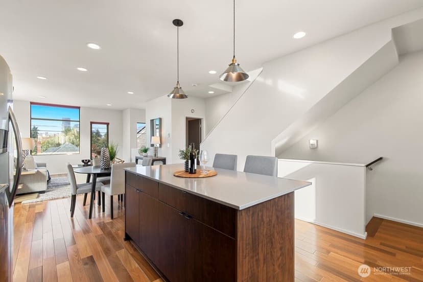 Property photo for 161 23rd Avenue #A, Seattle photo 15