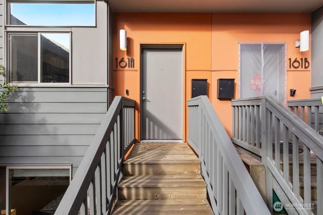Property photo for 161 23rd Avenue #A, Seattle photo 2
