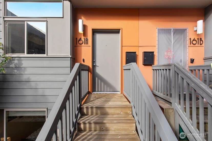Property photo for 161 23rd Avenue #A, Seattle photo 2