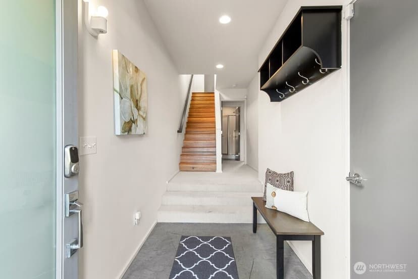 Property photo for 161 23rd Avenue #A, Seattle photo 4