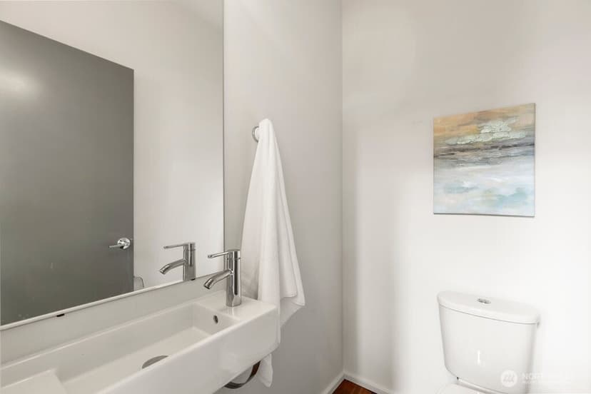 Property photo for 161 23rd Avenue #A, Seattle photo 25