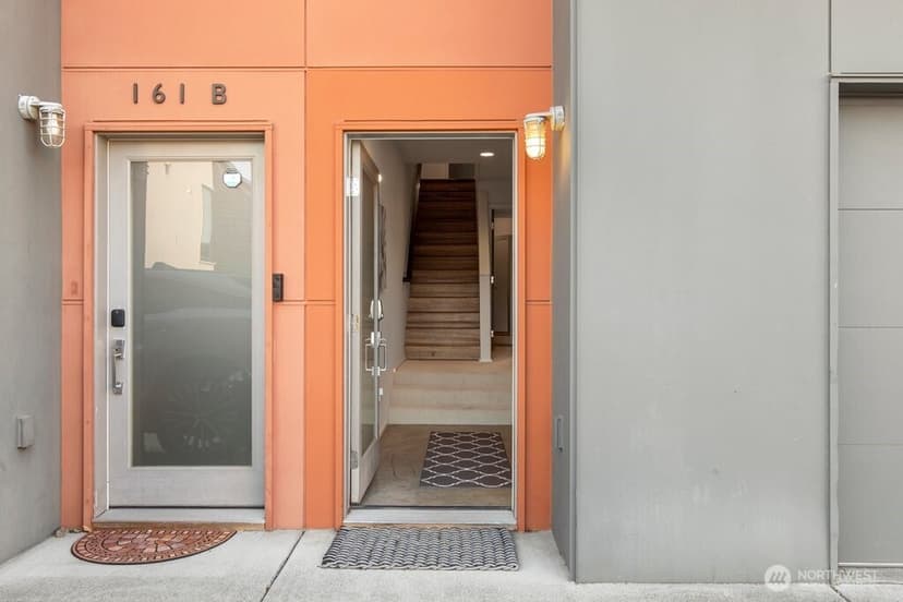 Property photo for 161 23rd Avenue #A, Seattle