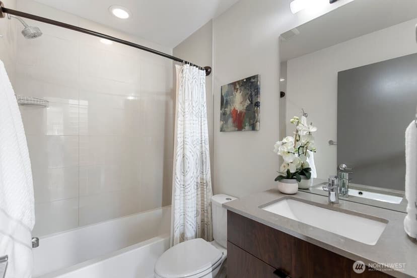 Property photo for 161 23rd Avenue #A, Seattle photo 23
