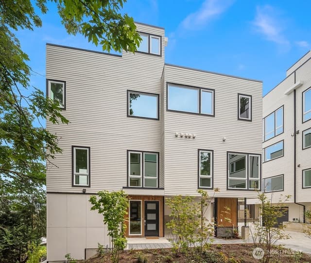 Property photo for 532 W Barrett Street, Seattle