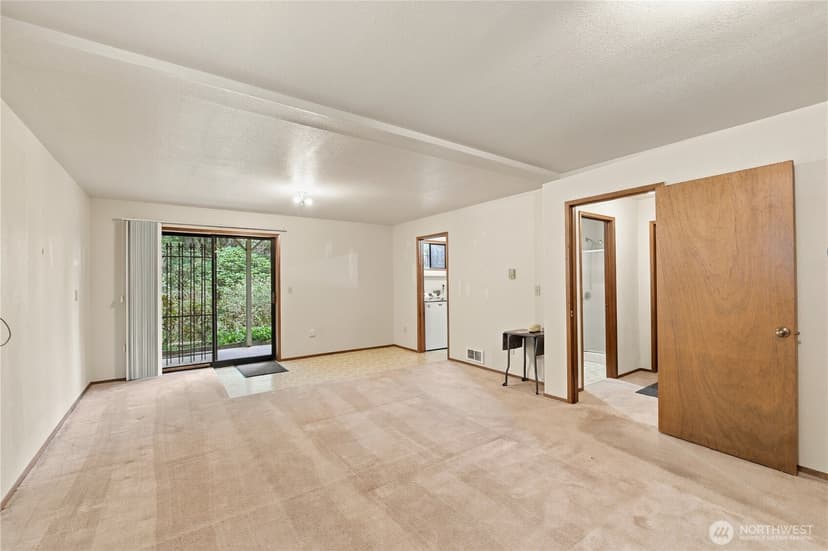 Property photo for 2028 155th Avenue SE, Snohomish photo 16