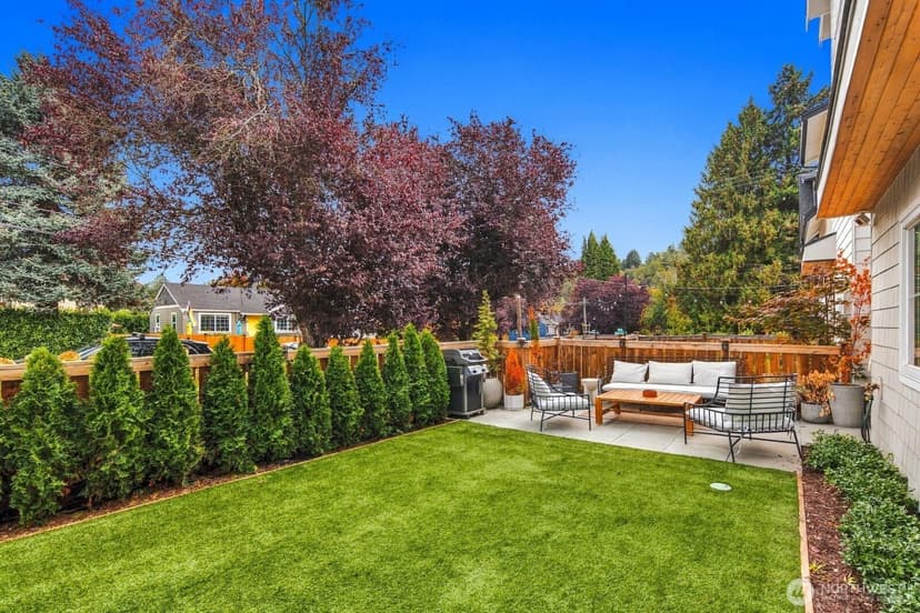 Property photo for 2815 E Denny Way, Seattle photo 32