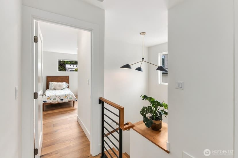 Property photo for 2815 E Denny Way, Seattle photo 18