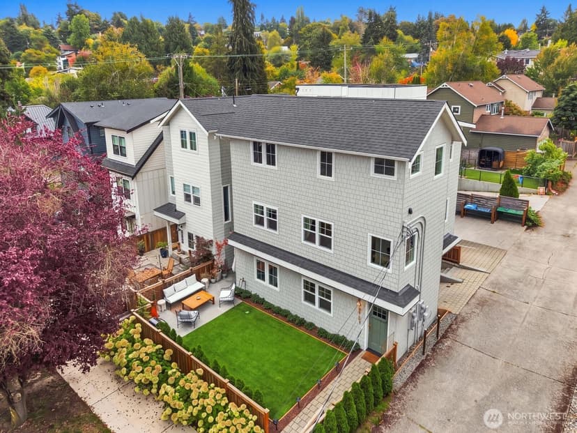Property photo for 2815 E Denny Way, Seattle photo 37
