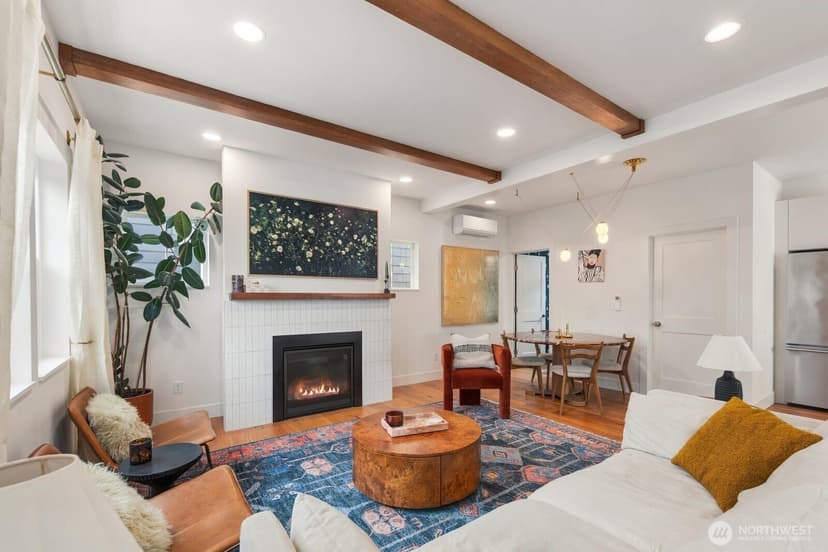 Property photo for 2815 E Denny Way, Seattle photo 8