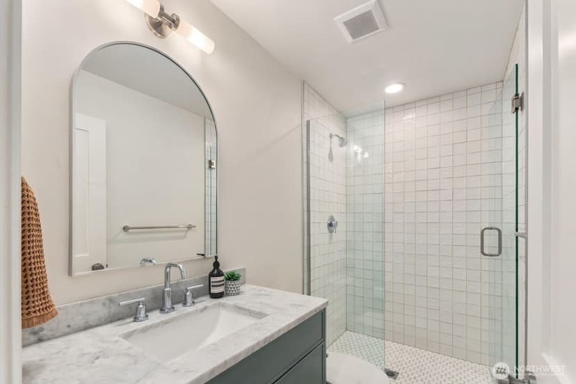 Property photo for 2815 E Denny Way, Seattle photo 29