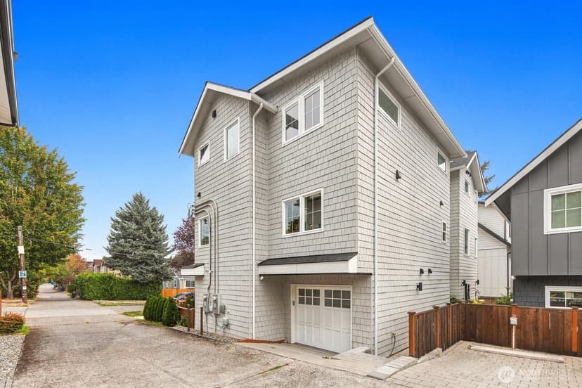 Property photo for 2815 E Denny Way, Seattle photo 35