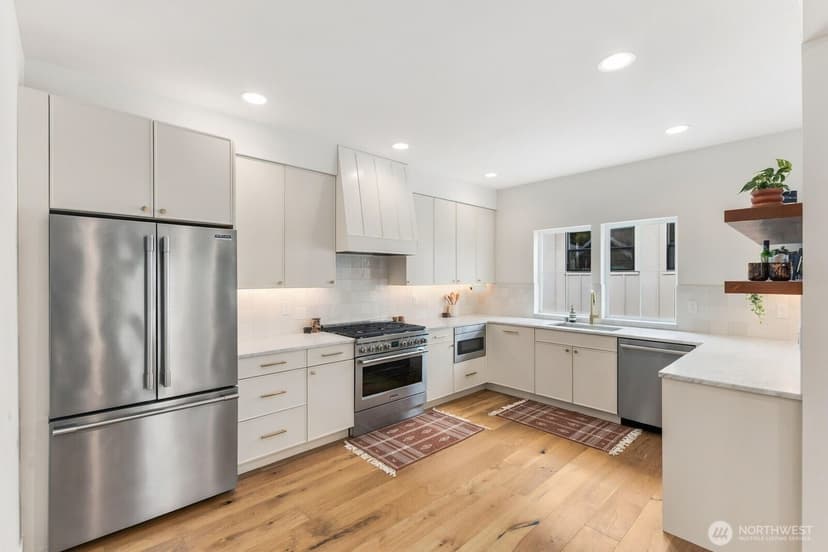 Property photo for 2815 E Denny Way, Seattle photo 14