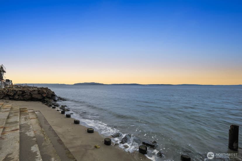 Property photo for 3089 Alki Avenue SW #2, Seattle photo 38