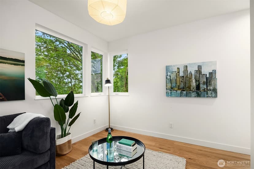 Property photo for 534 W Barrett Street, Seattle photo 13