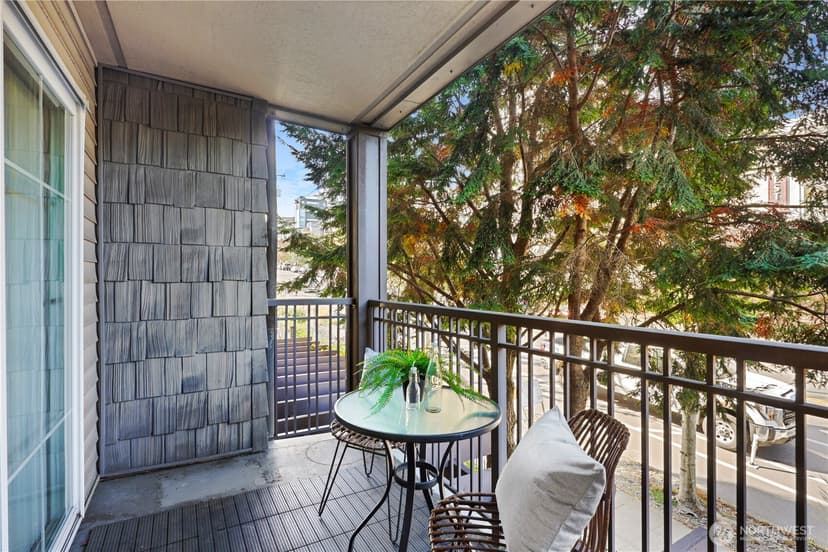 Property photo for 3015 SW Avalon Way #204, Seattle photo 20