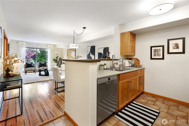 Property photo for 3015 SW Avalon Way #204, Seattle photo 3
