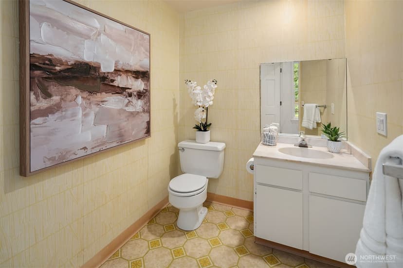 Property photo for 3315 129th Avenue NE, Bellevue photo 26