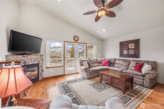 Property photo for 222 Parkway Drive, Manson photo 5
